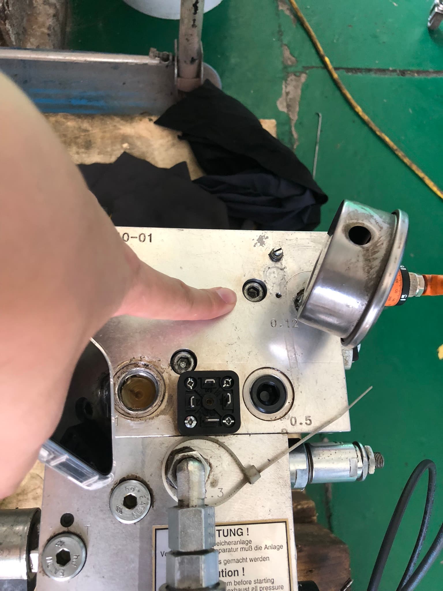 Hydraulic Aggregate Pressure Issues 10